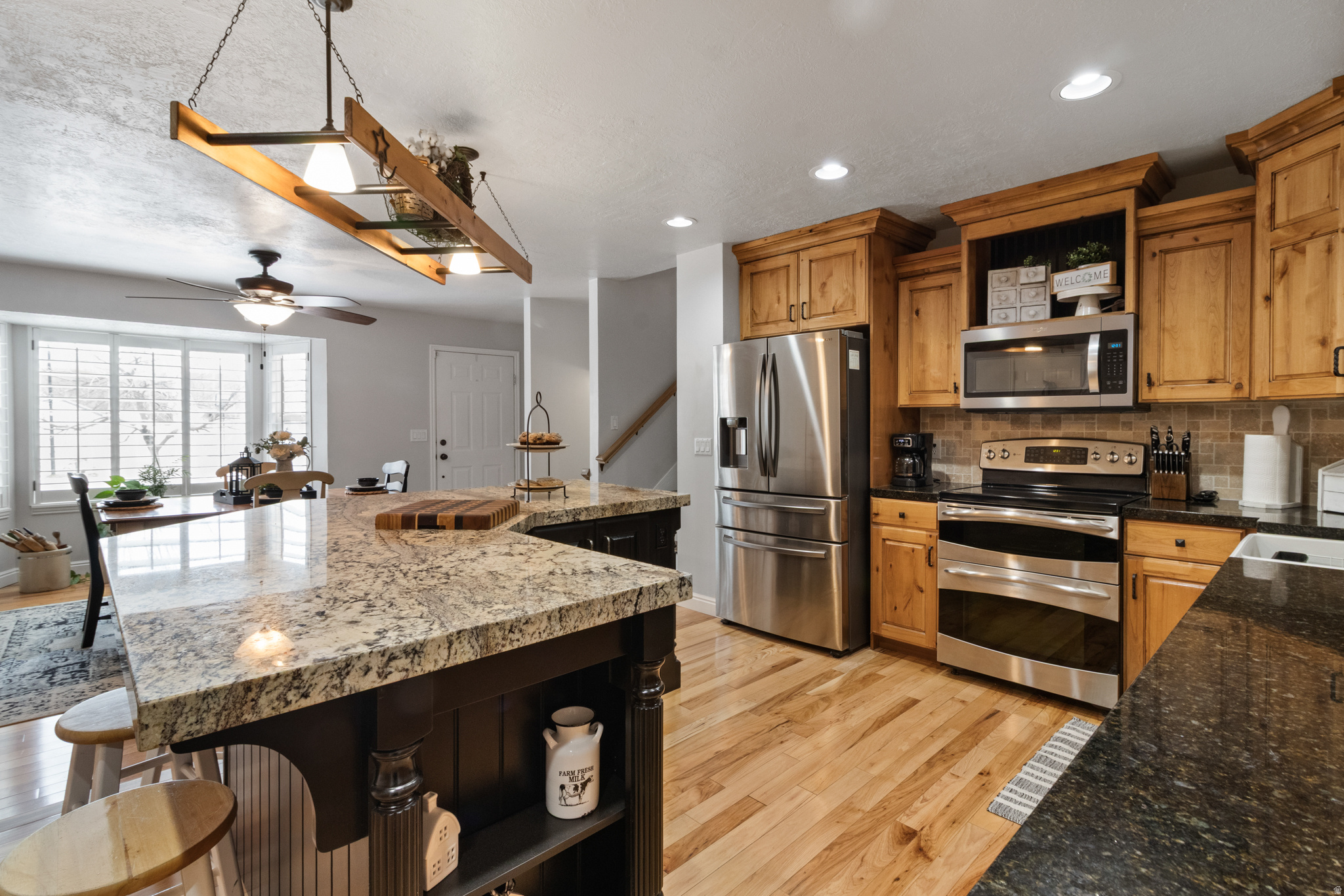 EDGEWOOD - Residential