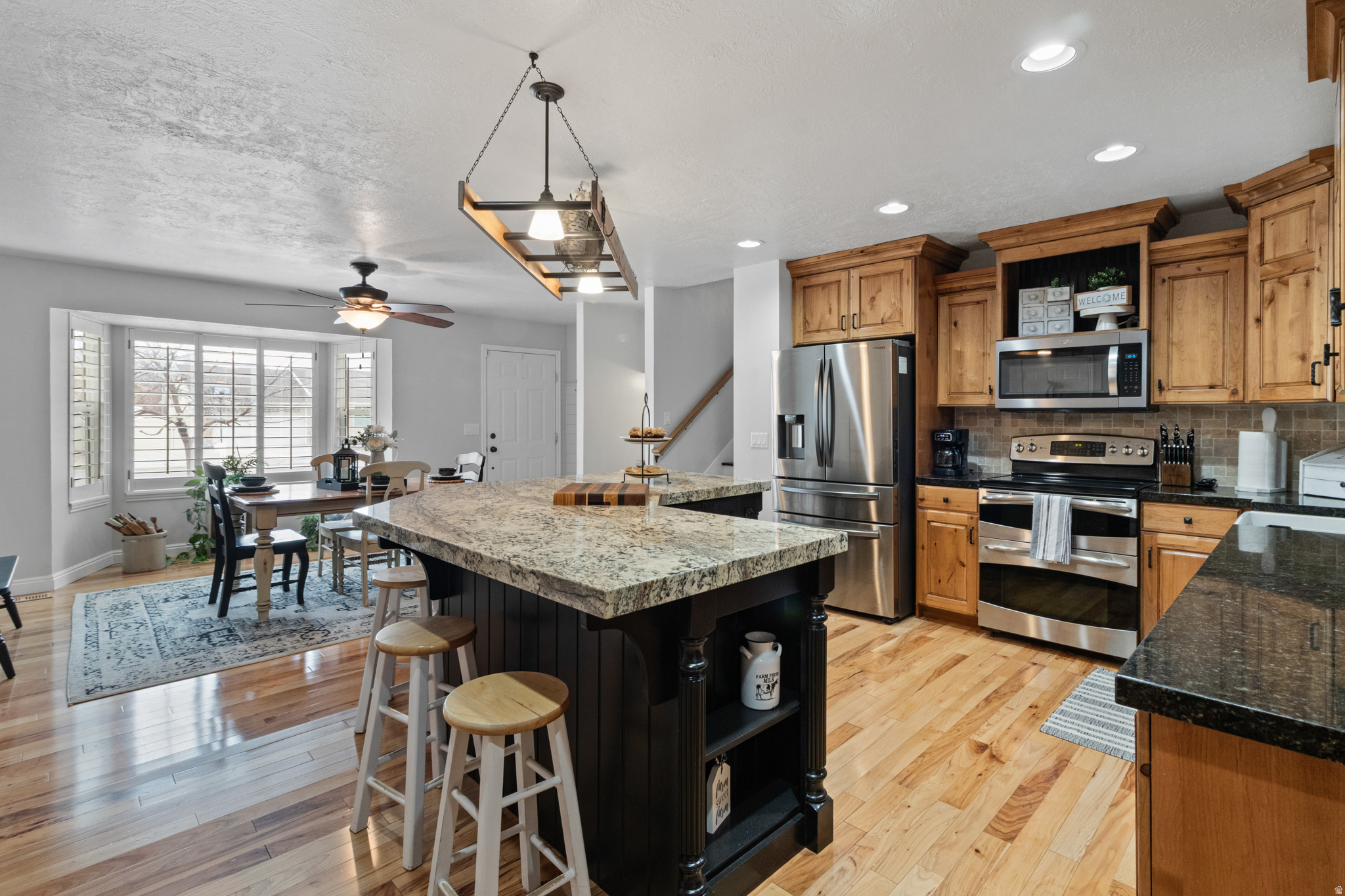 EDGEWOOD - Residential