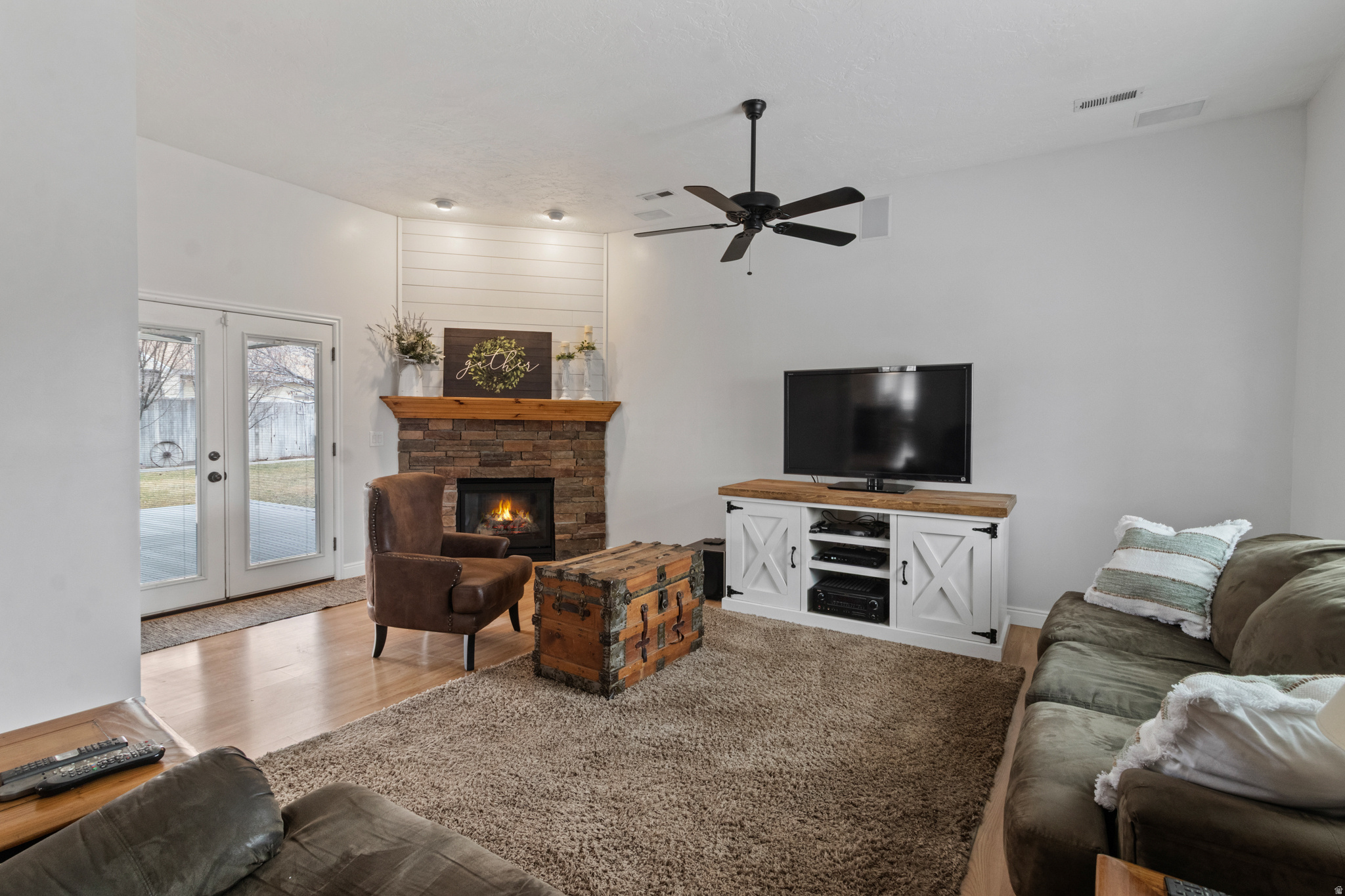 EDGEWOOD - Residential