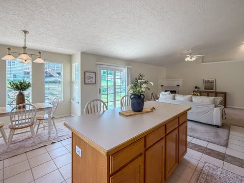 Tiny photo for 1959 DEER RUN DR, South Weber, UT 84405 (MLS # 2158671)