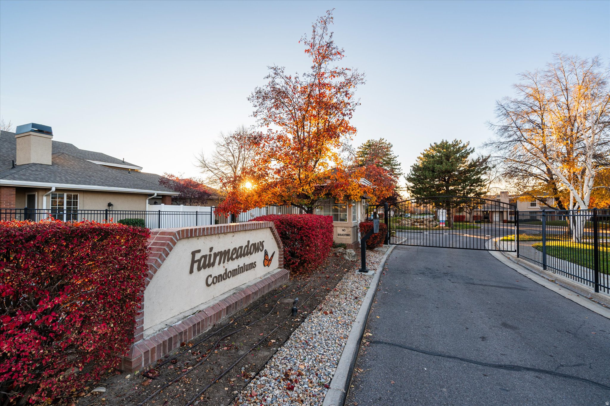 FAIRMEADOWS - Residential