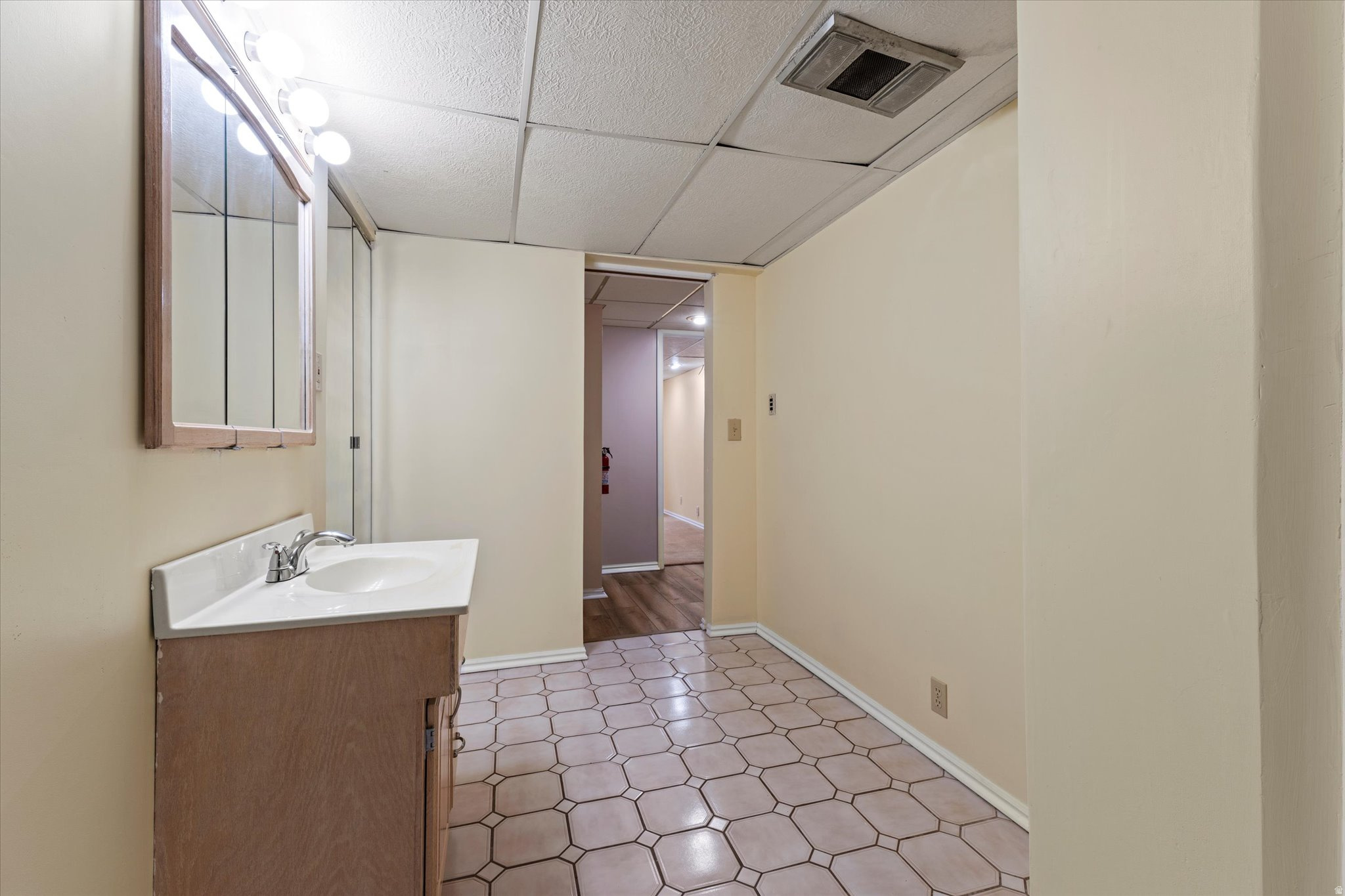 FAIRMEADOWS - Residential