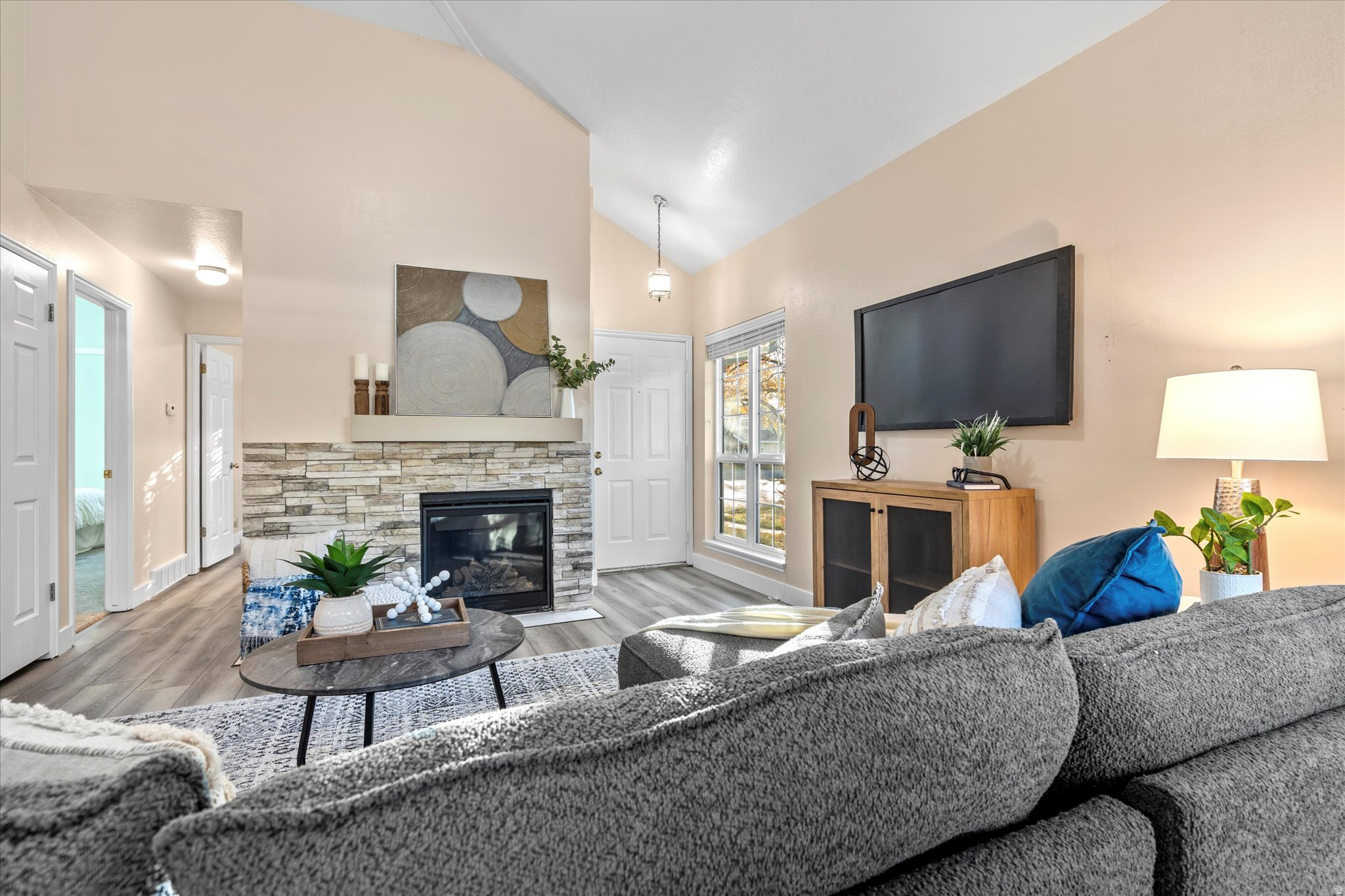 FAIRMEADOWS - Residential