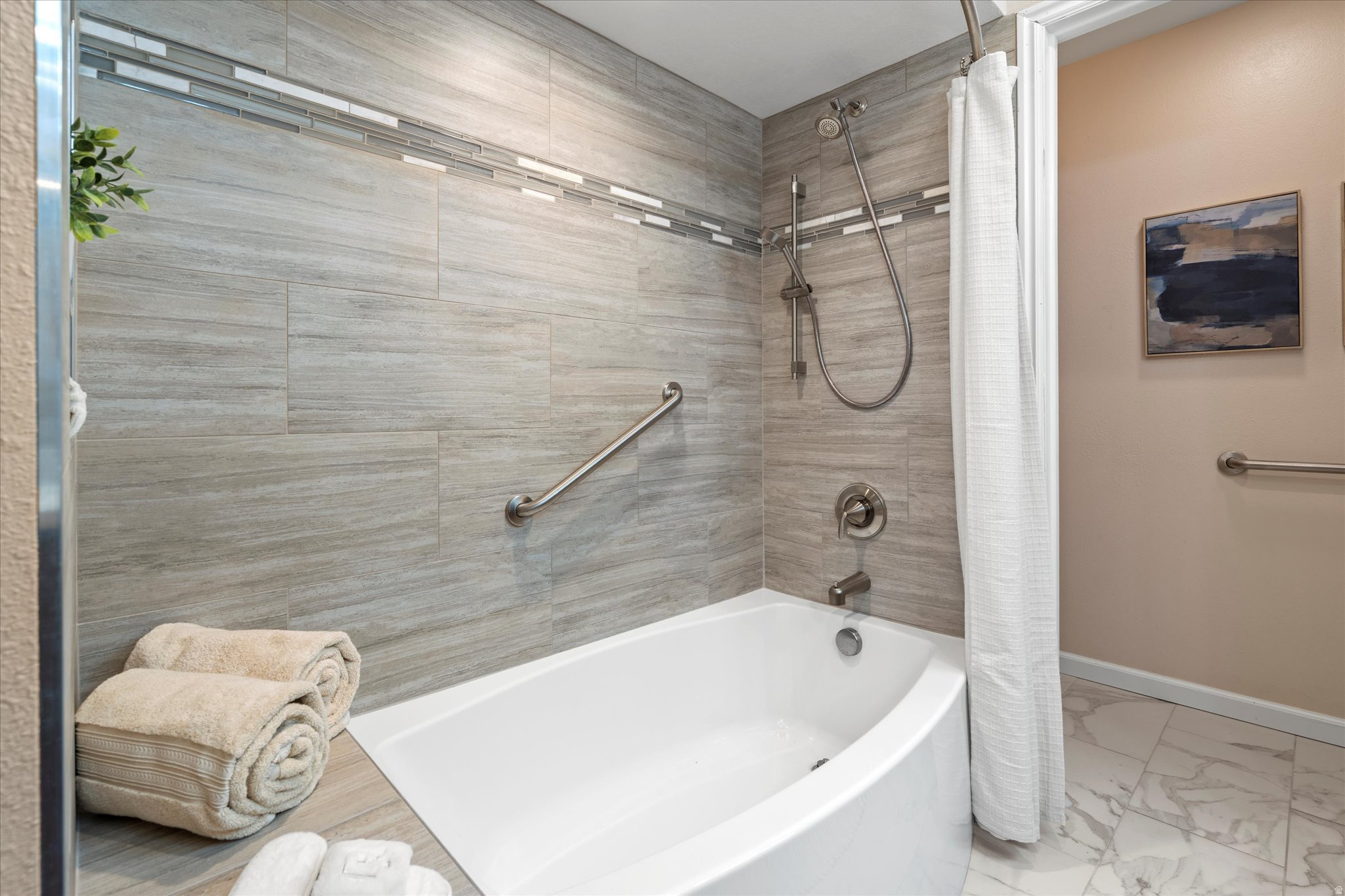 FAIRMEADOWS - Residential