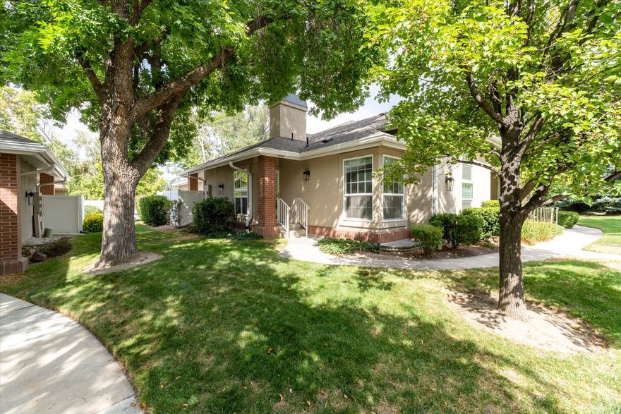 Updated Midvale rambler near Fort Union Blvd and TRAX. Open layout with vaulted ceilings, modern kitchen, and bright living area. Private patio and mature landscaping. Easy access to shopping, dining, and freeway. Includes tour and floor plan.  Nearby Amenities  TRAX Midvale Fort Union Station (0.5 mi)  Fort Union Blvd shopping + dining (0.3 mi)  Wheeler Historic Farm (1.4 mi)  I-215 access (1.2 mi)  Midvale City Park (0.8 mi)   OPEN HOUSE!! Saturday, October 18 | 11:00 AM  1:00 PM