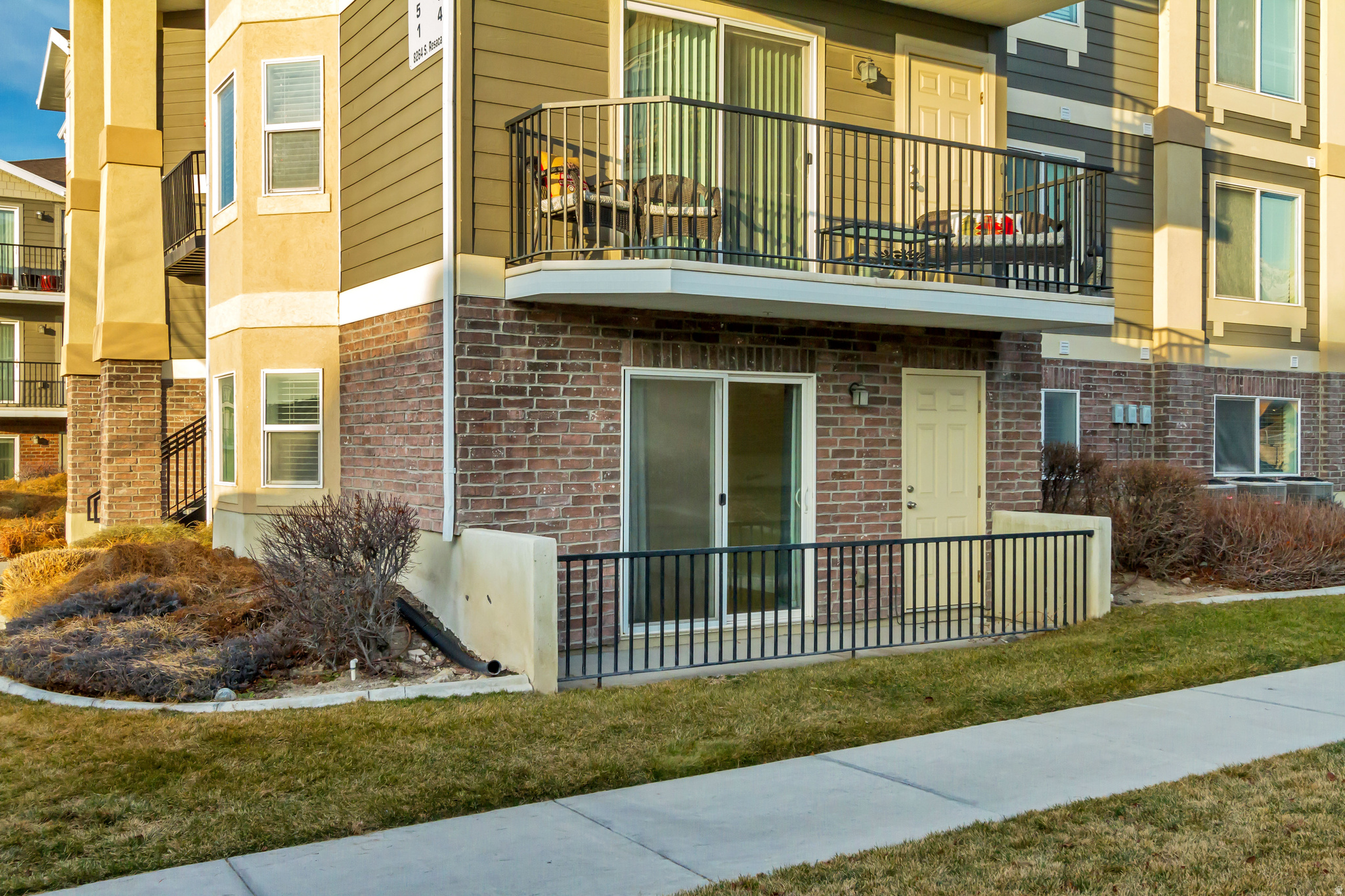 EAST TOWN VILLAGE - Residential