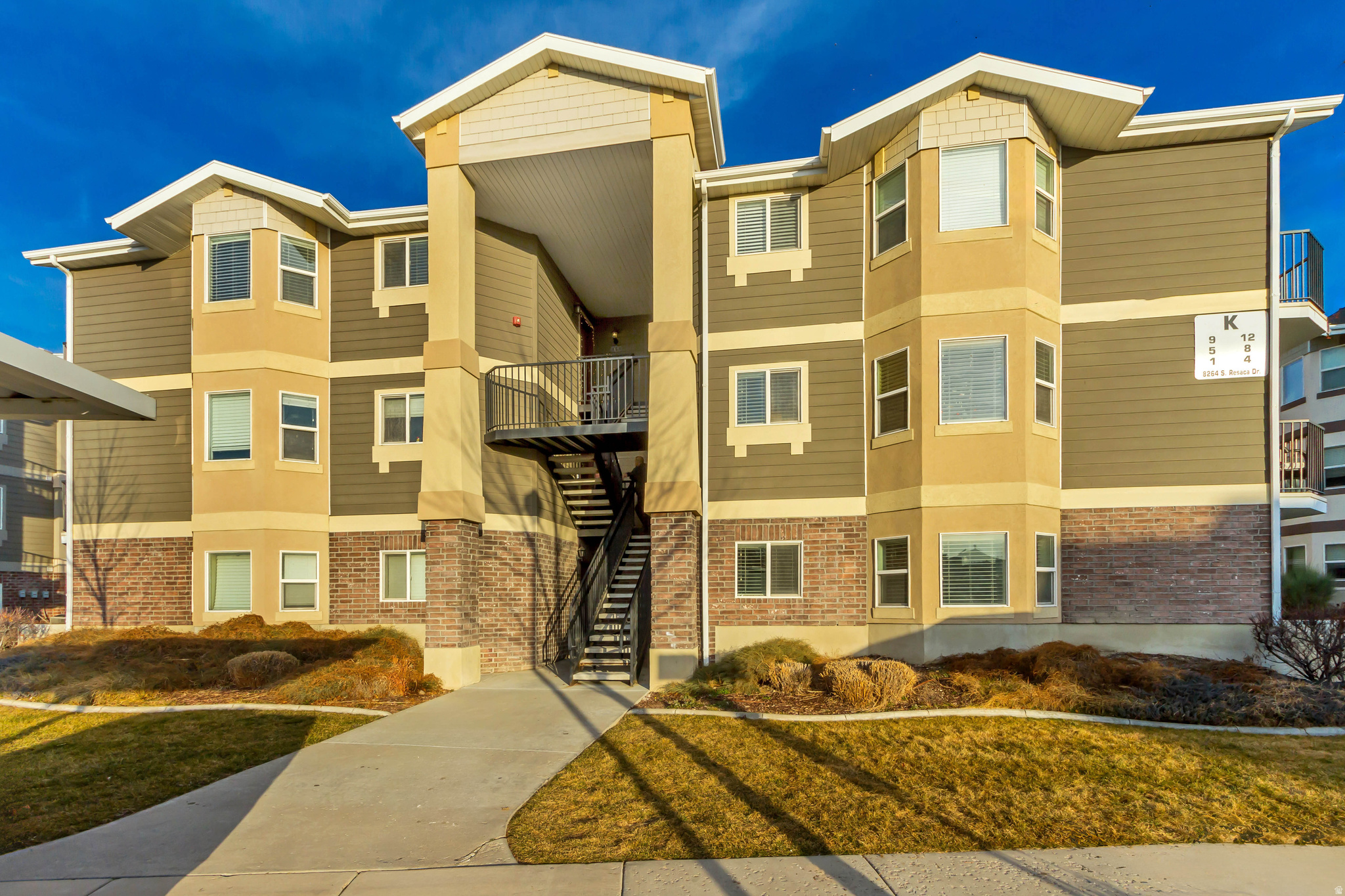 EAST TOWN VILLAGE - Residential