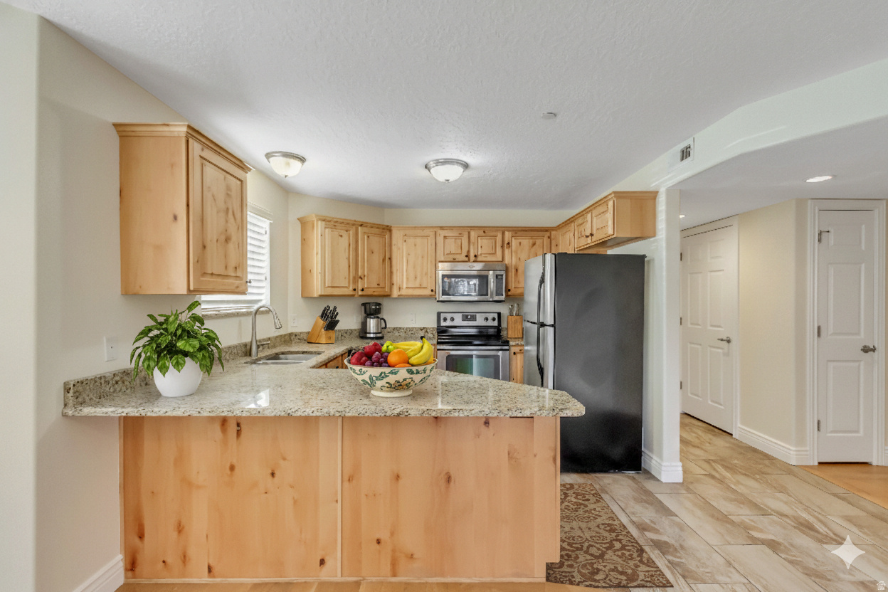 EAST TOWN VILLAGE - Residential