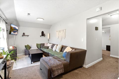 Tiny photo for 530 E 37TH ST S, South Ogden, UT 84403 (MLS # 2160329)