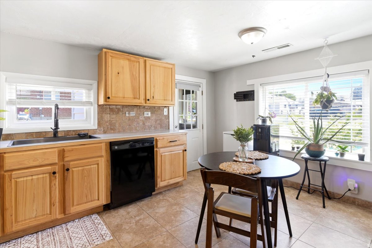LAKEVIEW ADDITION - Residential
