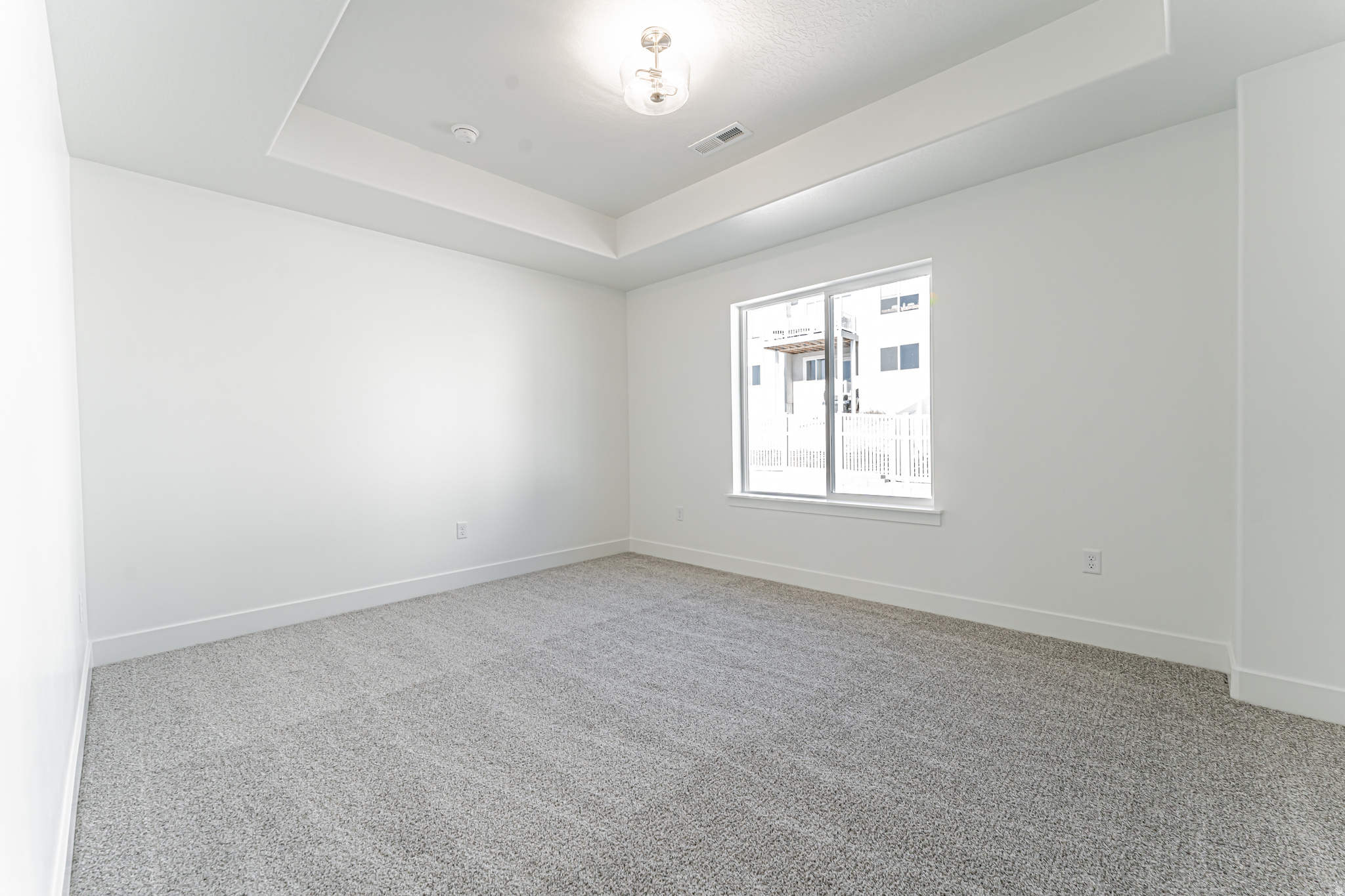 RIDGEHORNE - Residential