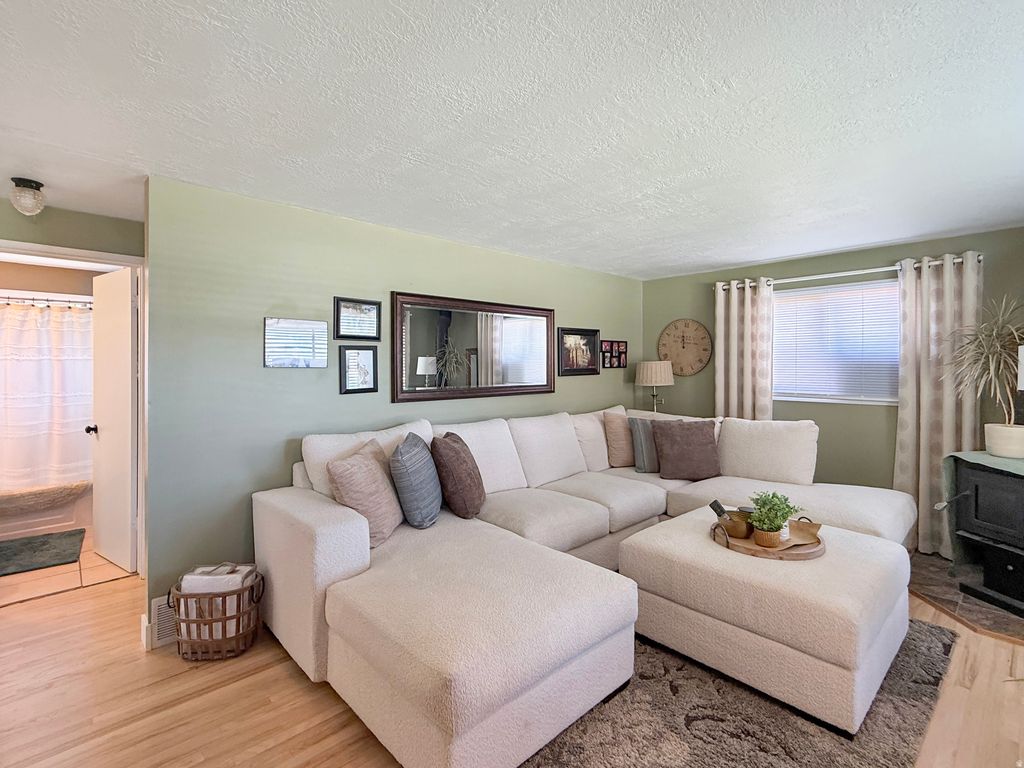Photo of 690 SUNSET DR, Brigham City, UT 84302 (MLS # 2147312)
