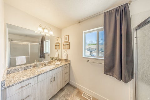 Tiny photo for 4991 S 475 W, Washington Terrace, UT 84405 (MLS # 2170390)