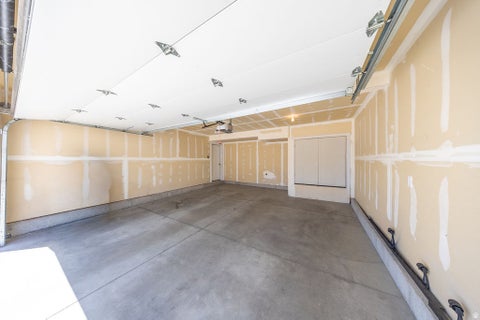 Tiny photo for 4991 S 475 W, Washington Terrace, UT 84405 (MLS # 2170390)