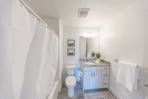 Tiny photo for 4991 S 475 W, Washington Terrace, UT 84405 (MLS # 2170390)