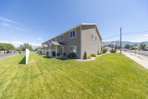 Tiny photo for 4991 S 475 W, Washington Terrace, UT 84405 (MLS # 2170390)