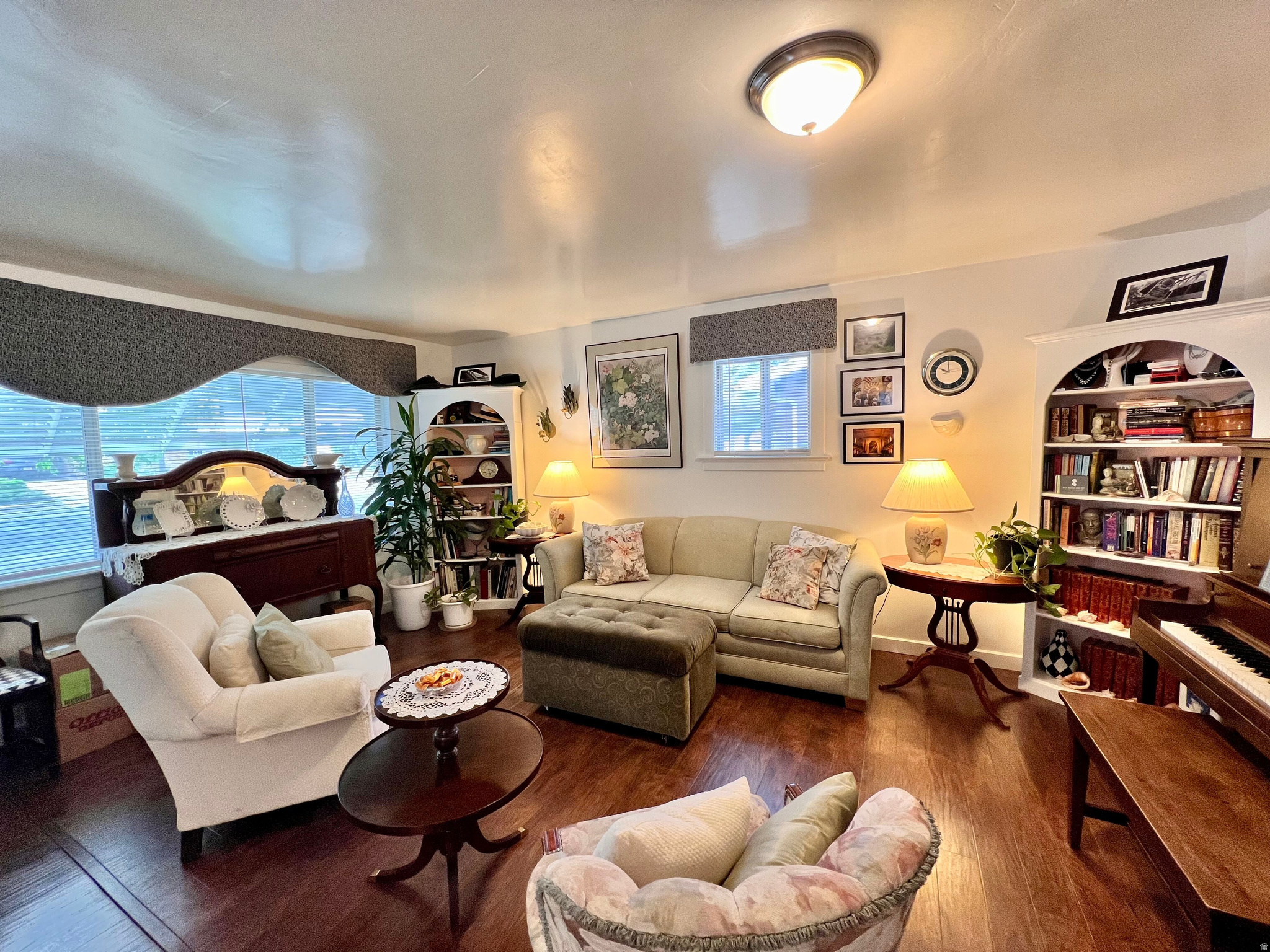 PARKDALE - Residential