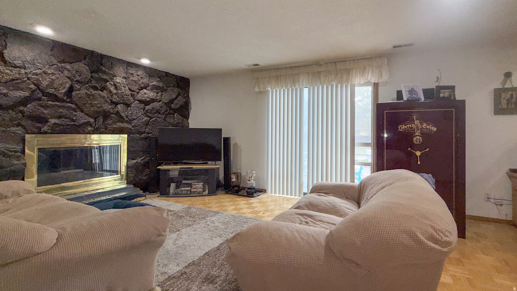 WESTWOOD ESTATES SUB - Residential