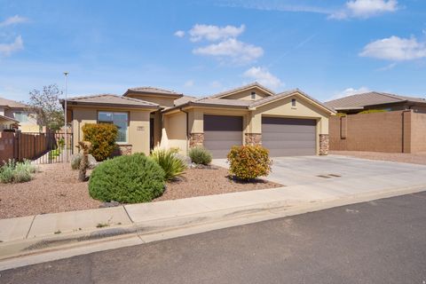 Tiny photo for 529 E DRY LN, Washington, UT 84780 (MLS # 2146794)