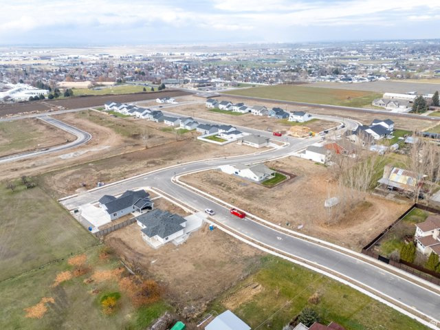 SMILING H - Residential