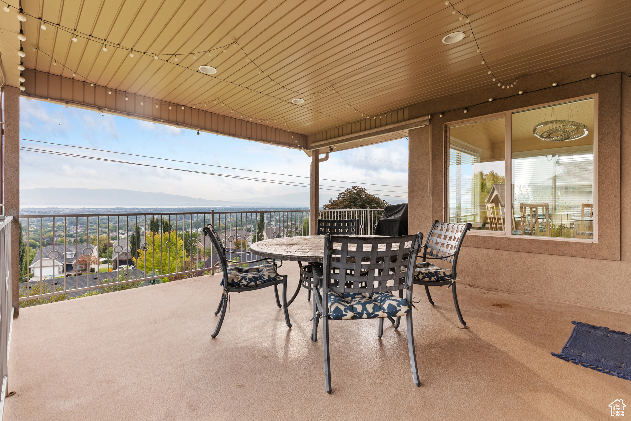 CANYON HEIGHTS AT CEDAR HILLS - Residential