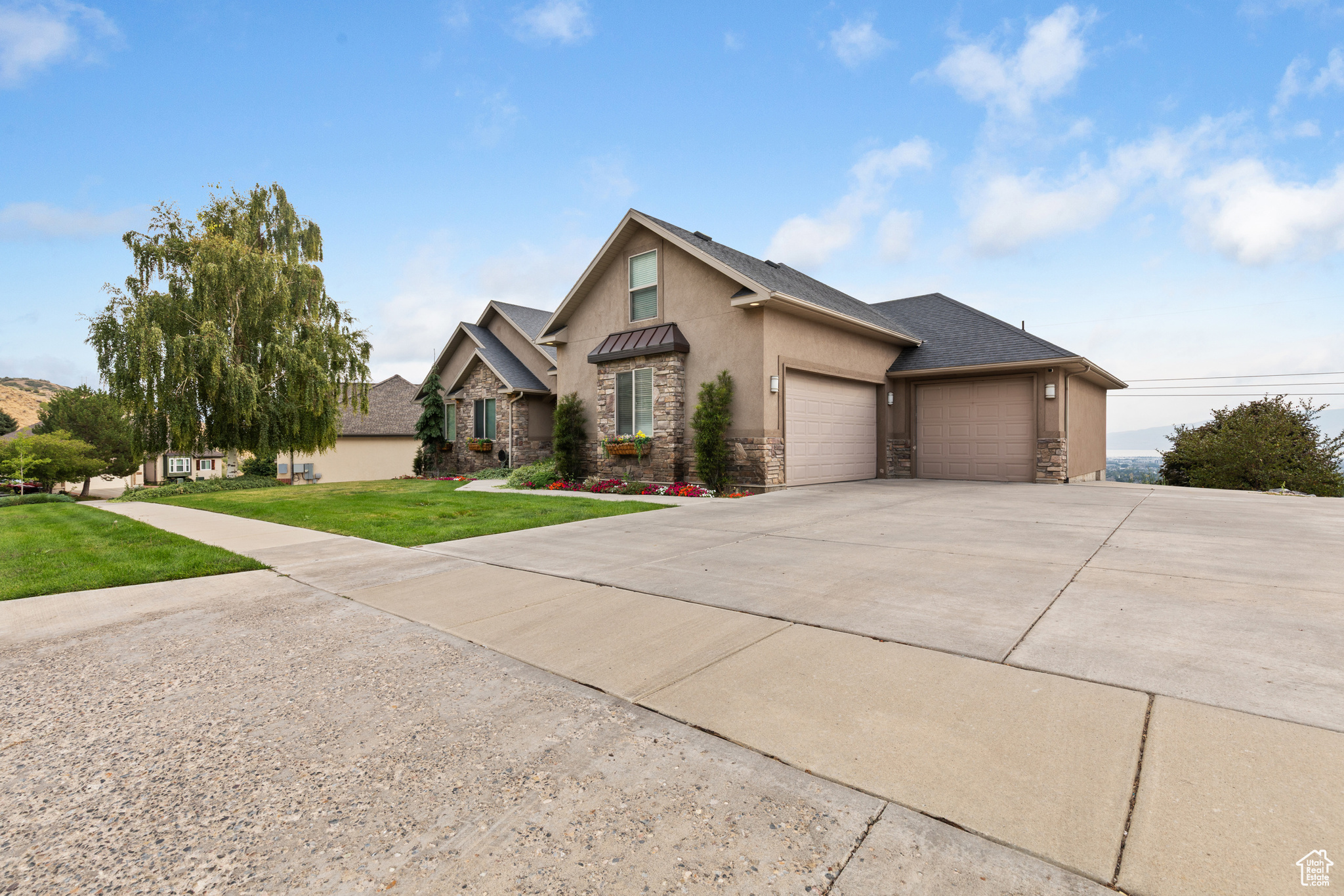 CANYON HEIGHTS AT CEDAR HILLS - Residential