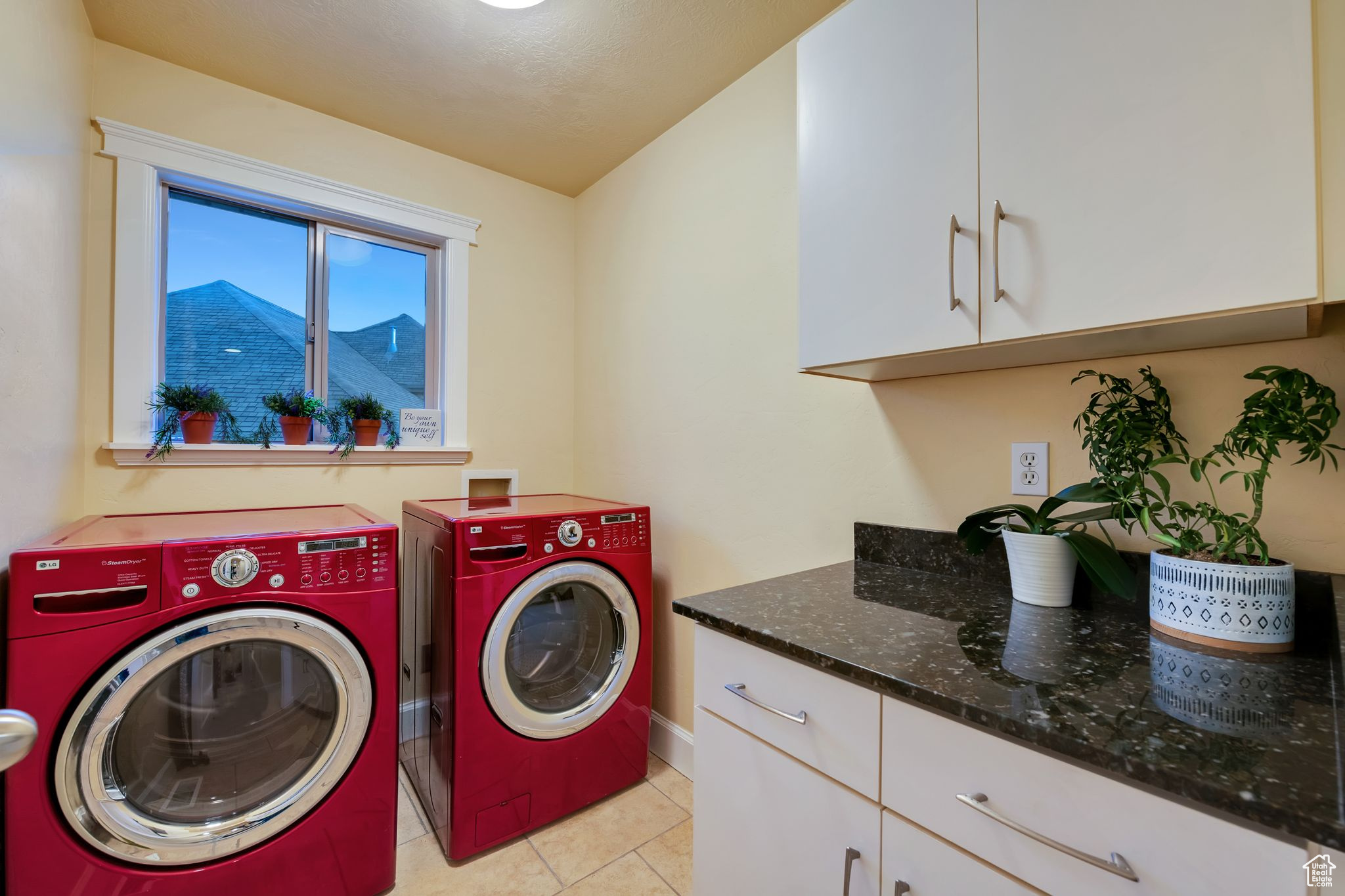 CANYON HEIGHTS AT CEDAR HILLS - Residential