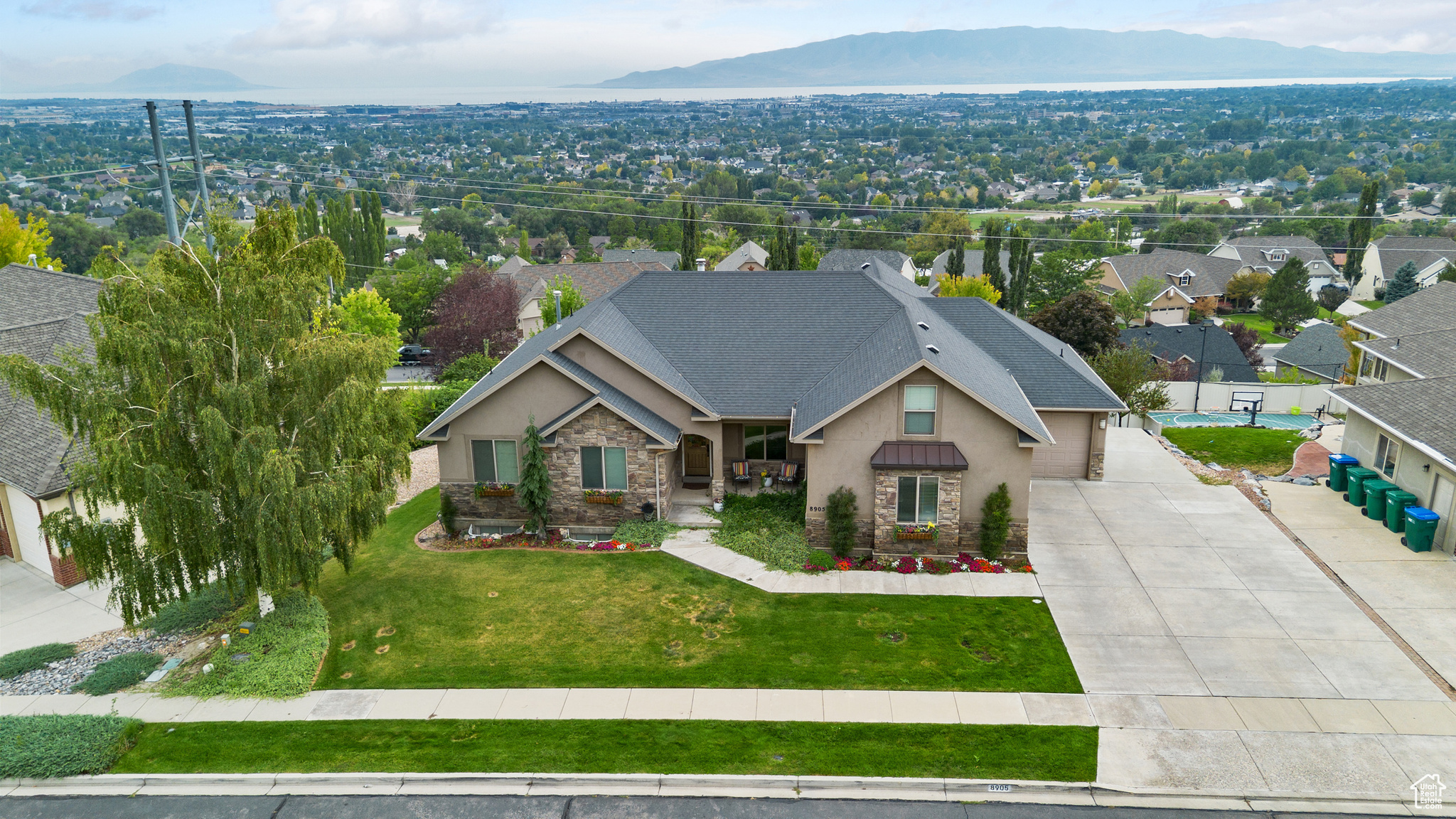 CANYON HEIGHTS AT CEDAR HILLS - Residential