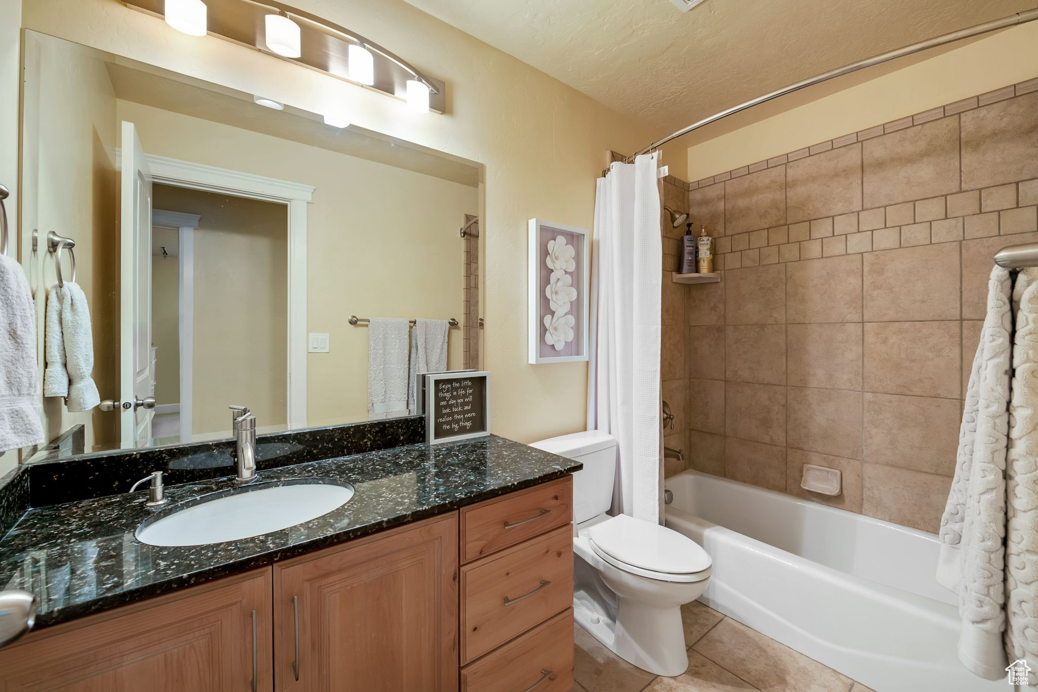 CANYON HEIGHTS AT CEDAR HILLS - Residential