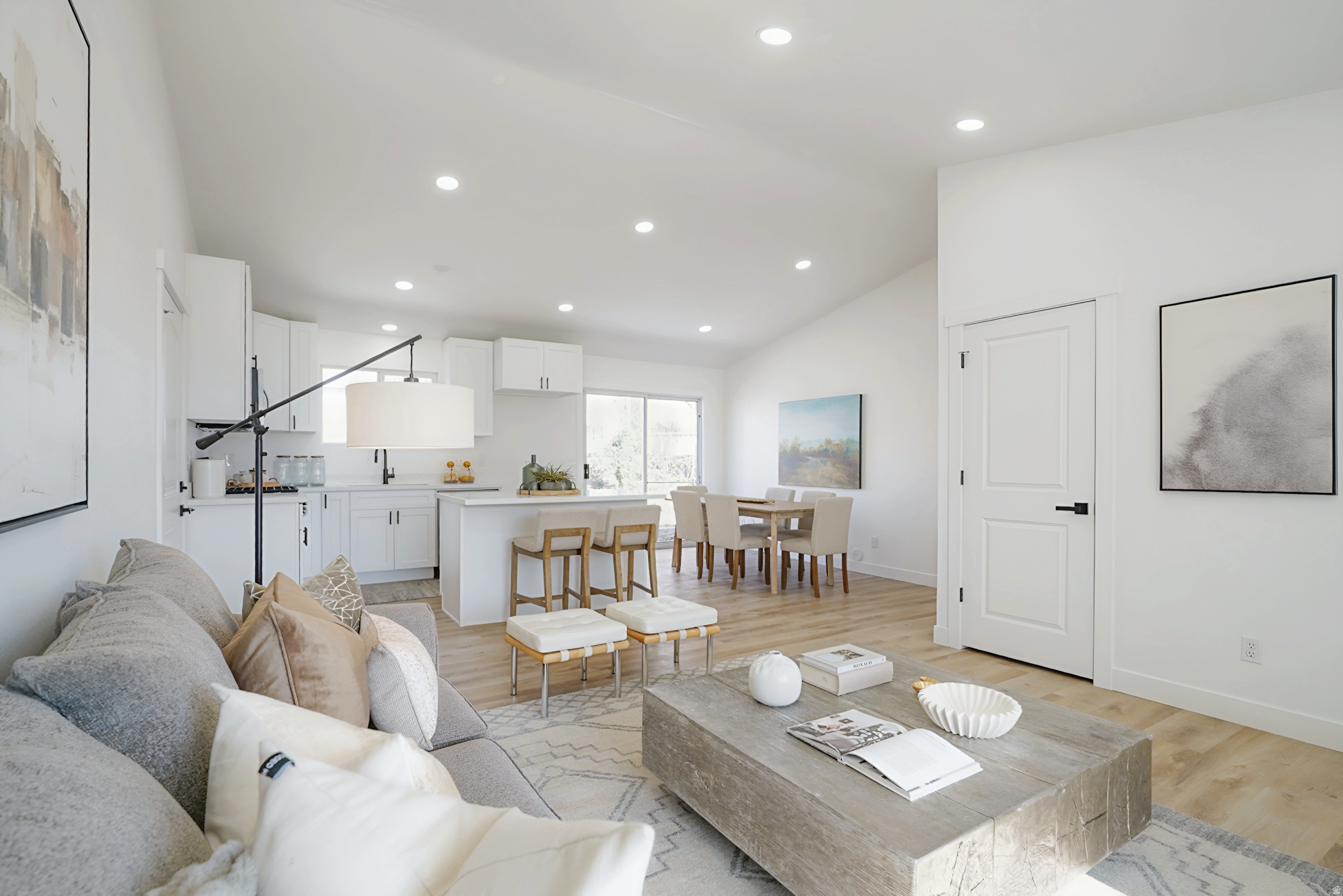 RIDERWOOD VILLAGE - Residential