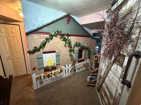 Tiny photo for 1013 N 1100 W, Farmington, UT 84025 (MLS # 2144866)