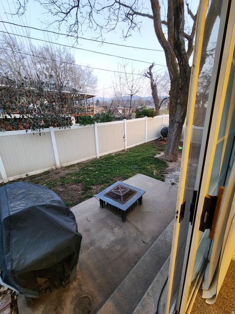 Tiny photo for 3279 S PLUM TREE LN W, Bountiful, UT 84010 (MLS # 2131730)