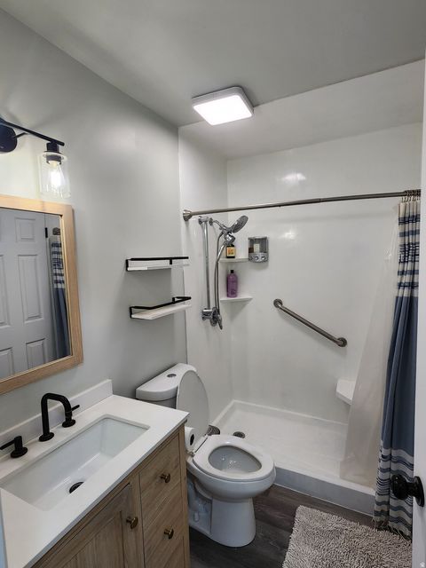 Tiny photo for 3279 S PLUM TREE LN W, Bountiful, UT 84010 (MLS # 2131730)