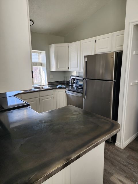 Tiny photo for 3279 S PLUM TREE LN W, Bountiful, UT 84010 (MLS # 2131730)