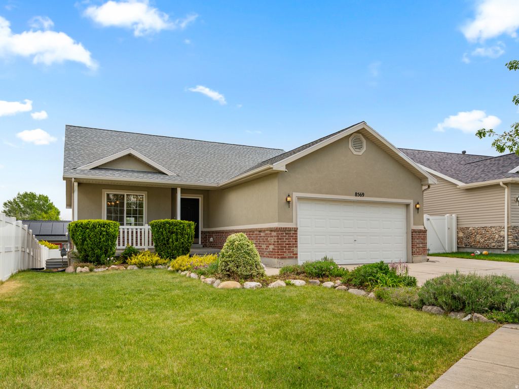 Photo of 8569 S SUNRISE OAK DR, West Jordan, UT 84081 (MLS # 2158060)