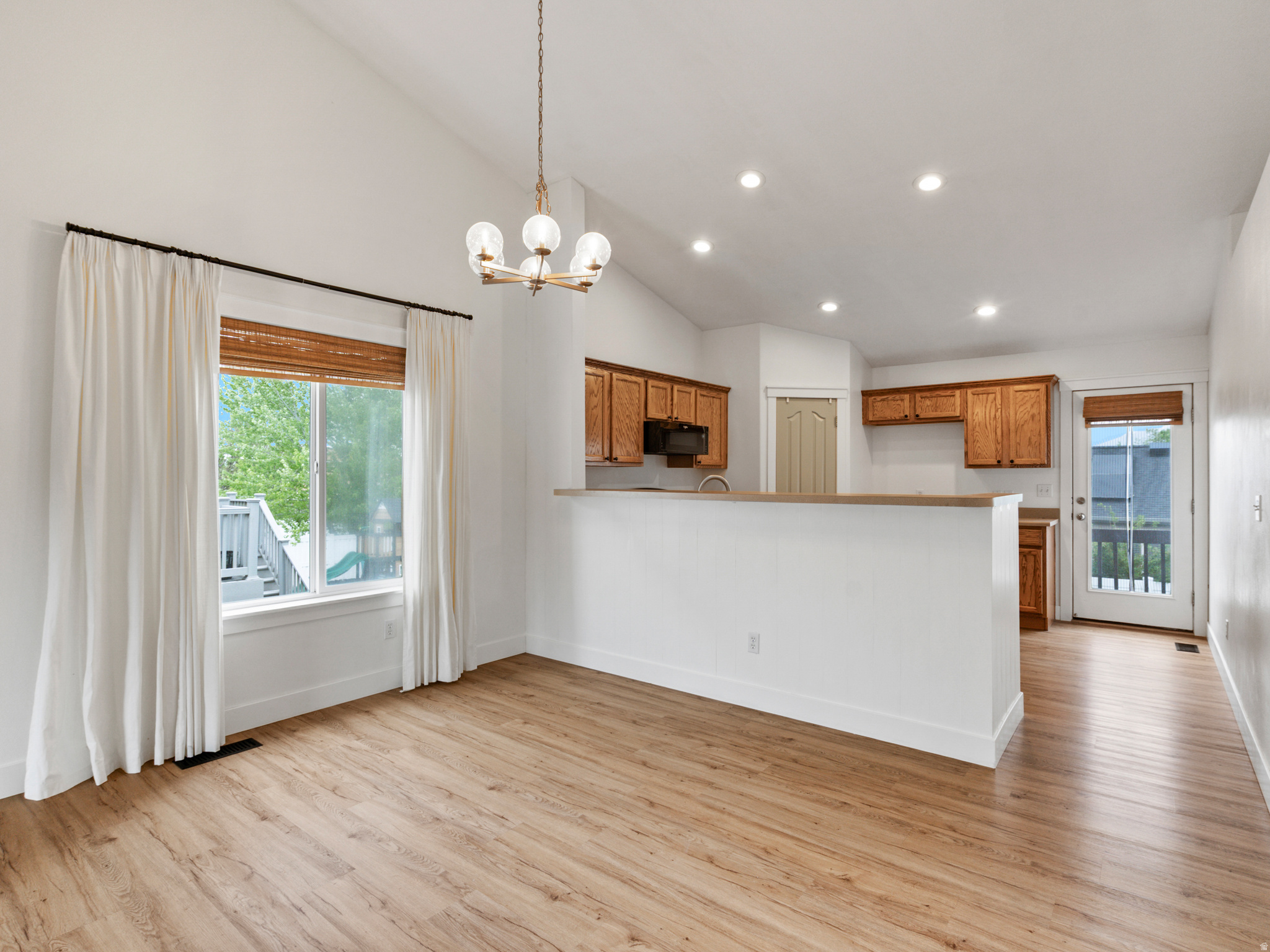 JORDAN HILLS - Residential