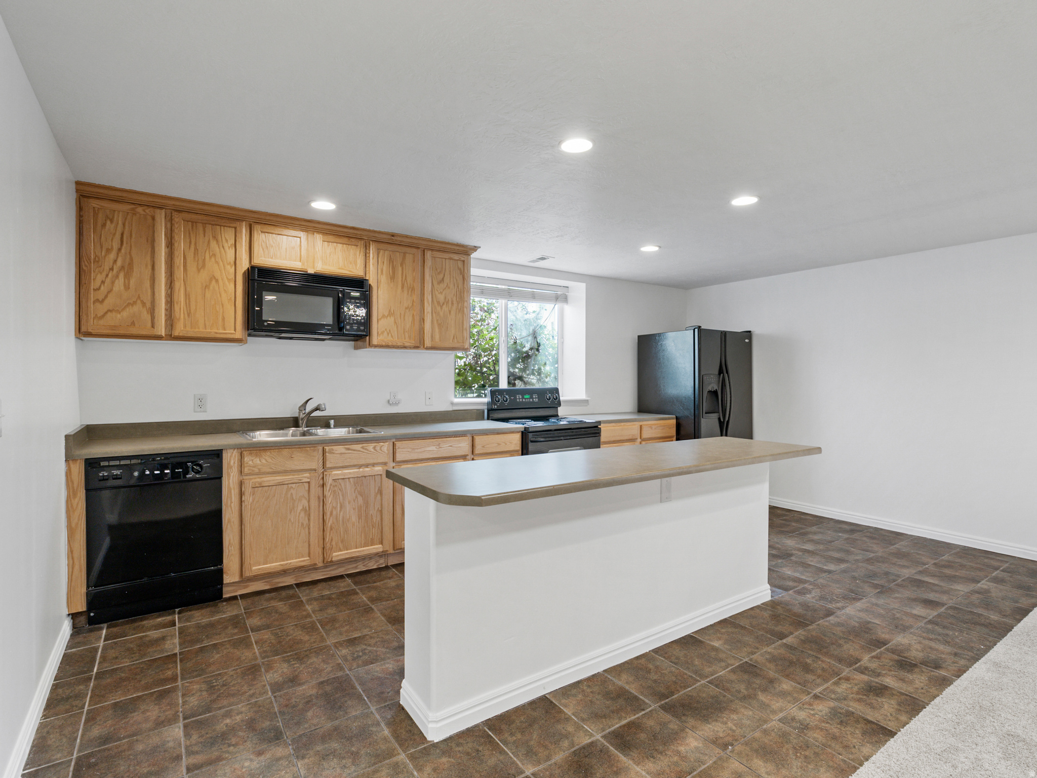 JORDAN HILLS - Residential