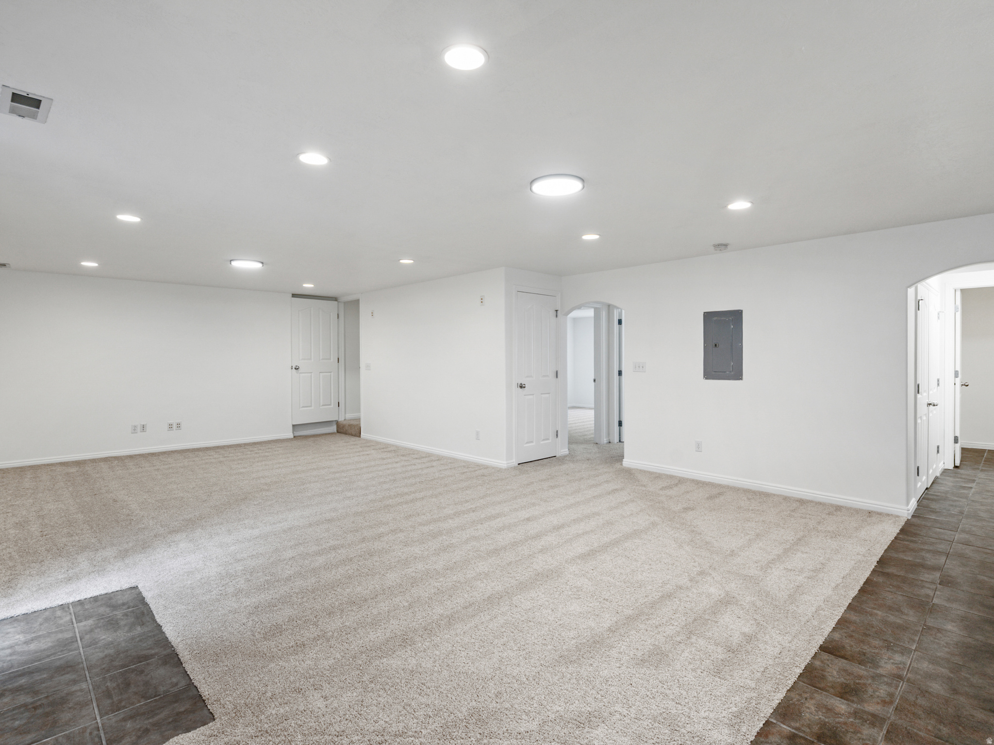 JORDAN HILLS - Residential