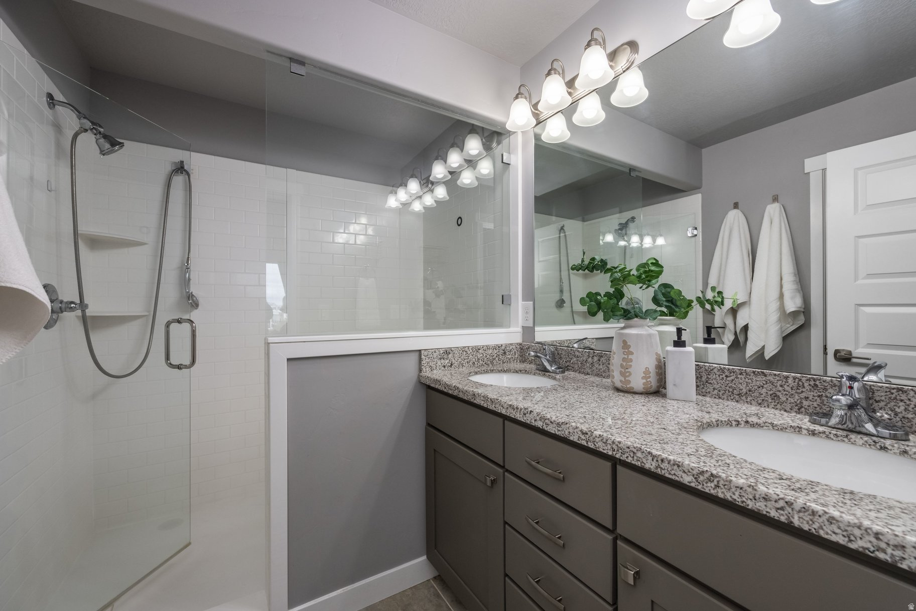 BIRKHILL TOWNHOUSES - Residential