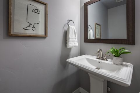 Tiny photo for 46 W TYTUS DR S, Murray, UT 84107 (MLS # 2153766)
