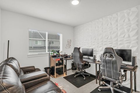 Tiny photo for 1402 N MEADOW LN, Spanish Fork, UT 84660 (MLS # 2150946)