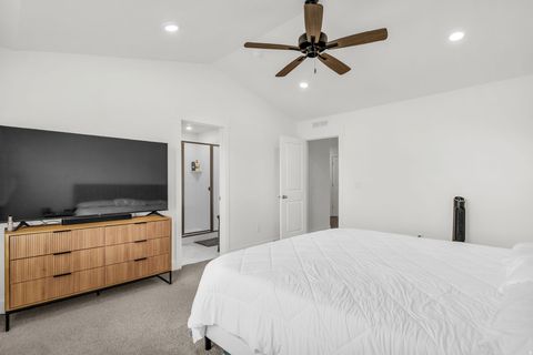 Tiny photo for 1402 N MEADOW LN, Spanish Fork, UT 84660 (MLS # 2150946)