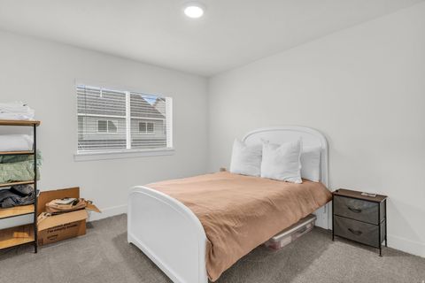 Tiny photo for 1402 N MEADOW LN, Spanish Fork, UT 84660 (MLS # 2150946)