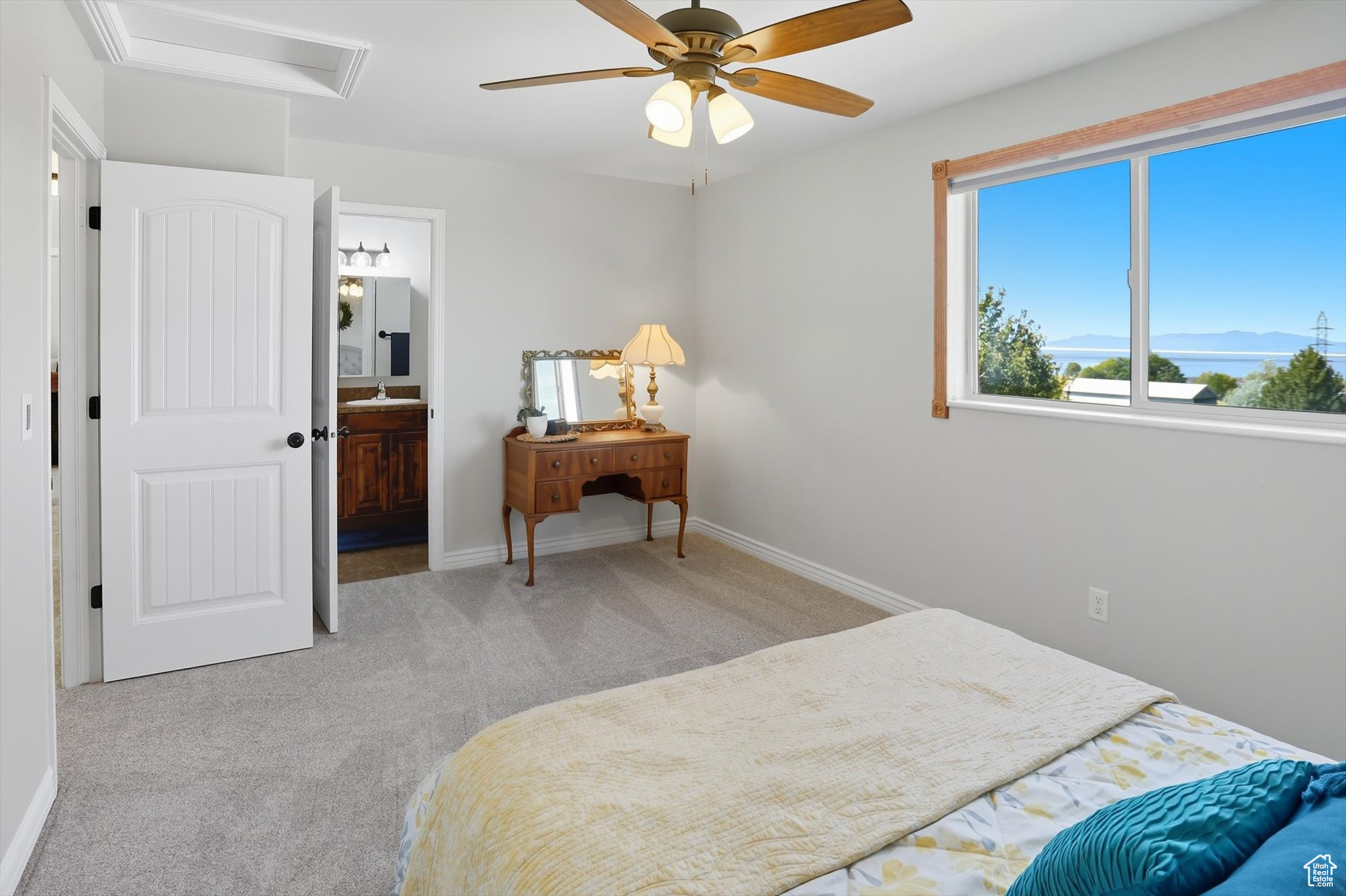 MOUNTAIN SHADOWS - Residential