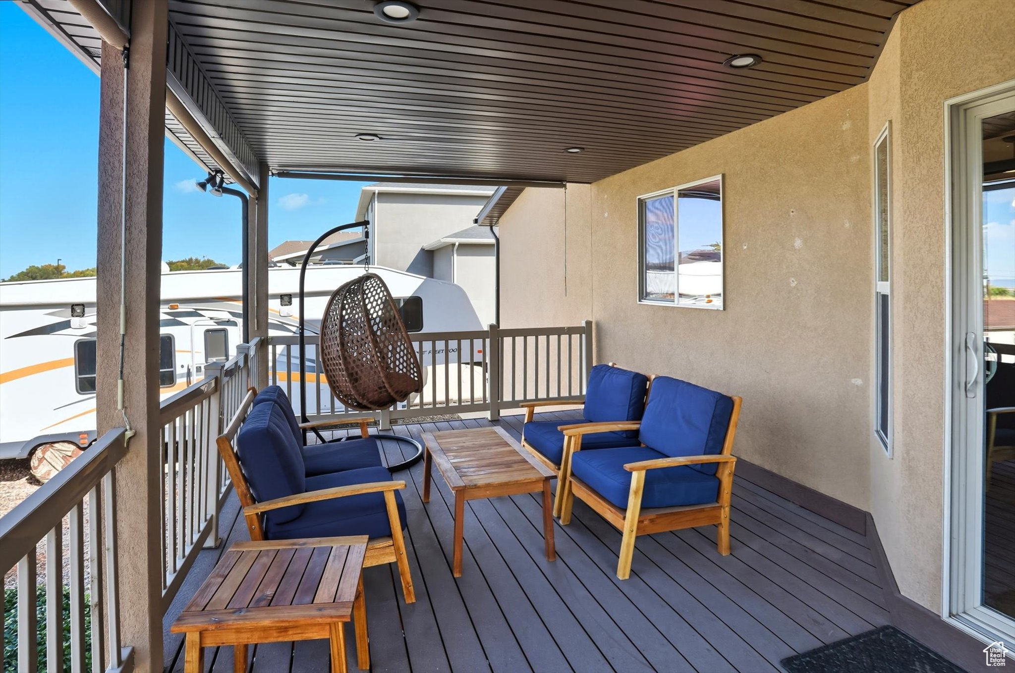 MOUNTAIN SHADOWS - Residential