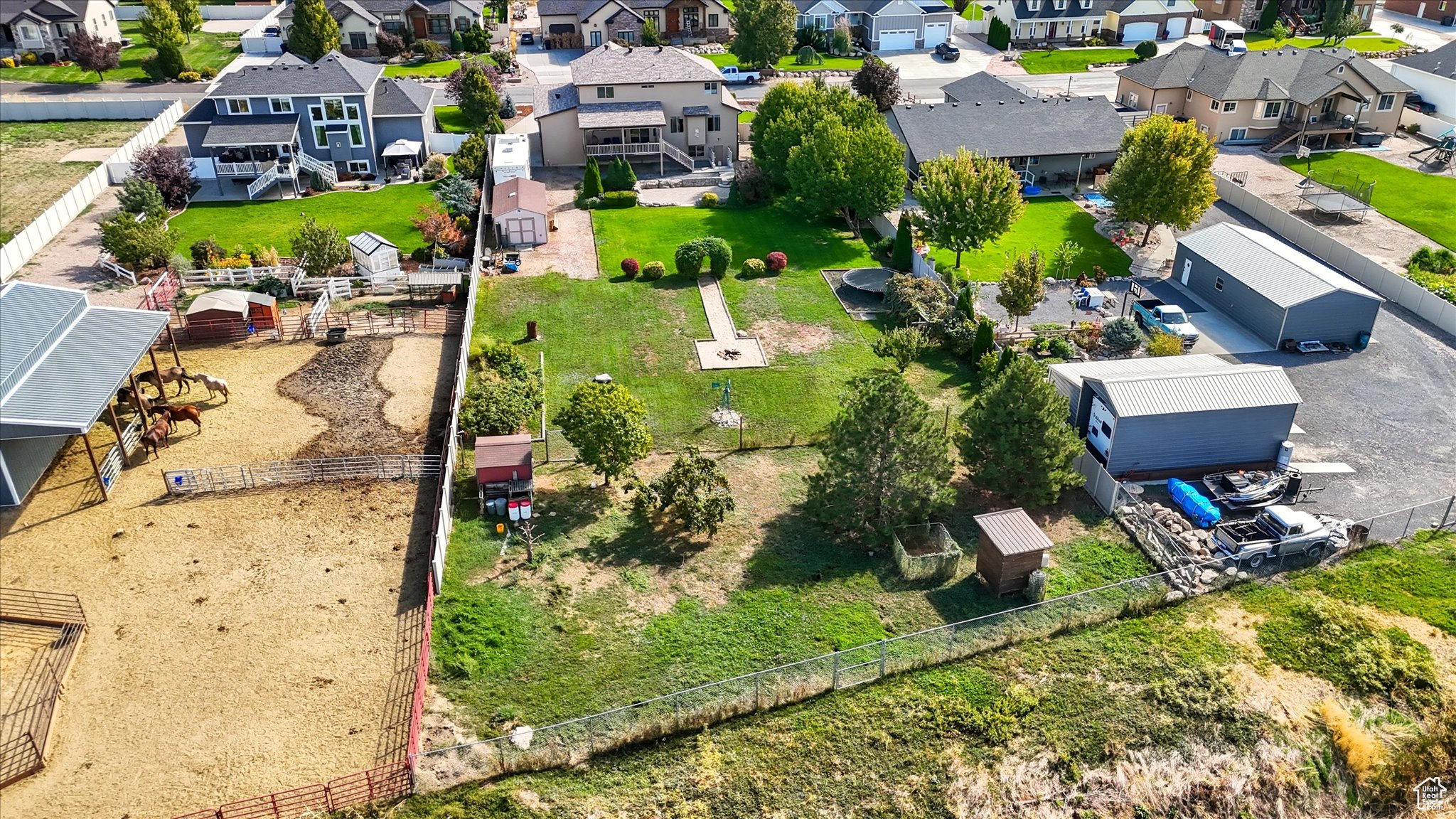 MOUNTAIN SHADOWS - Residential