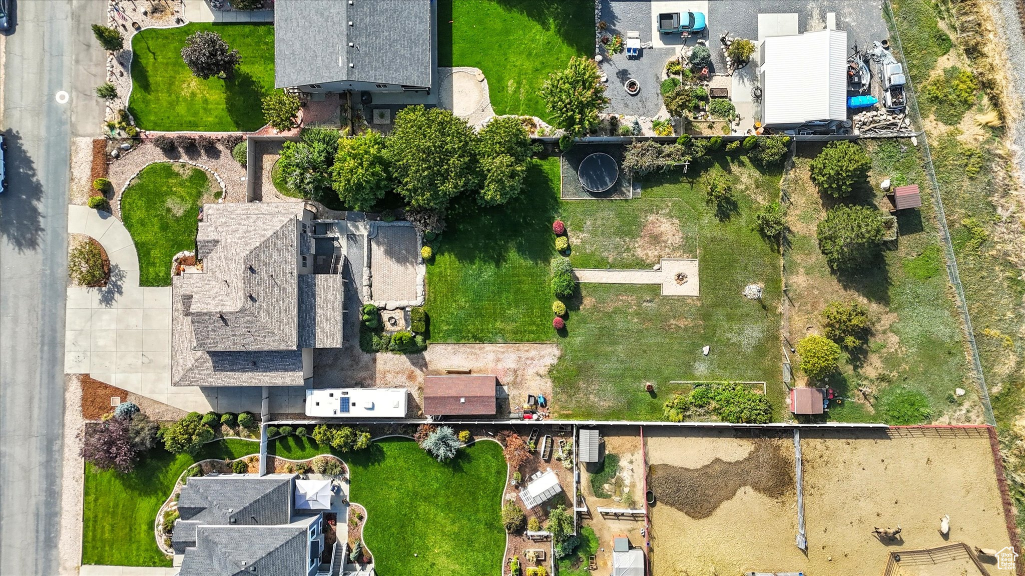 MOUNTAIN SHADOWS - Residential