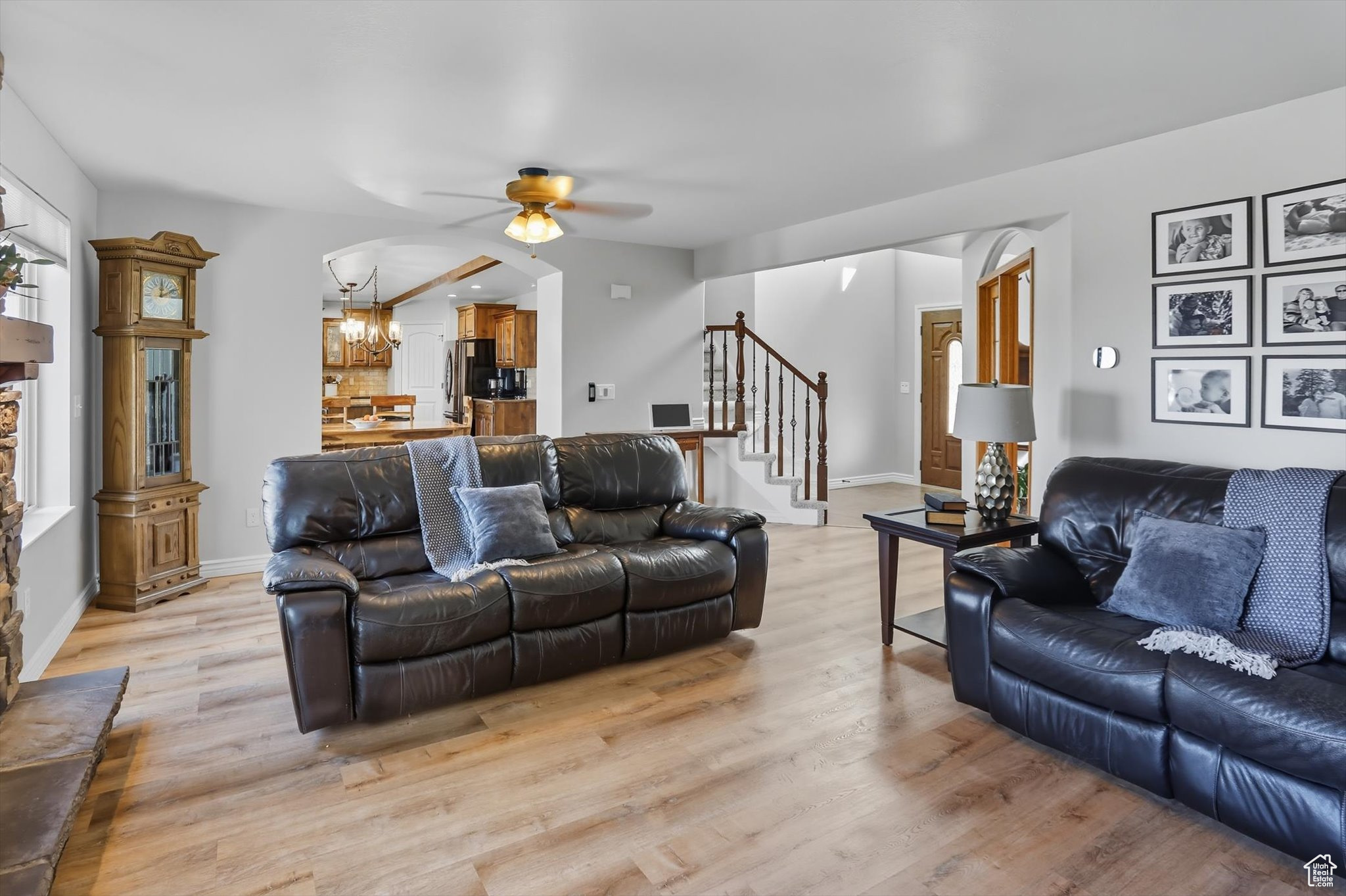 MOUNTAIN SHADOWS - Residential