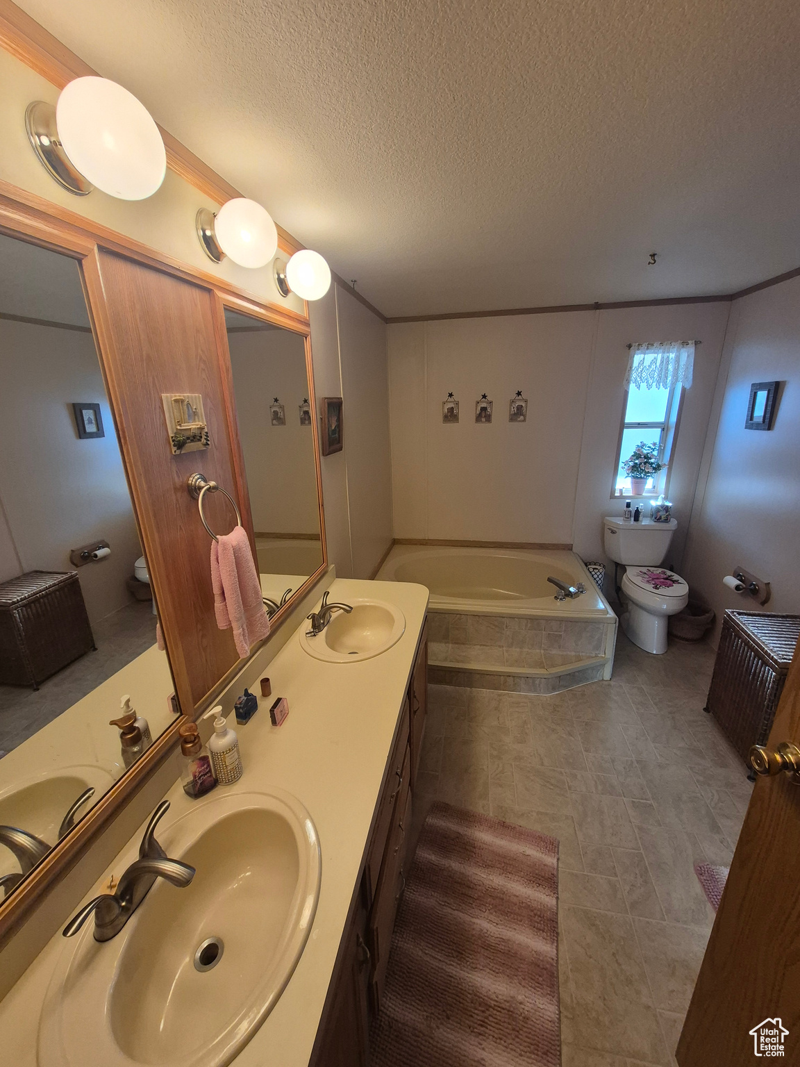 MONTE VISTA - Residential