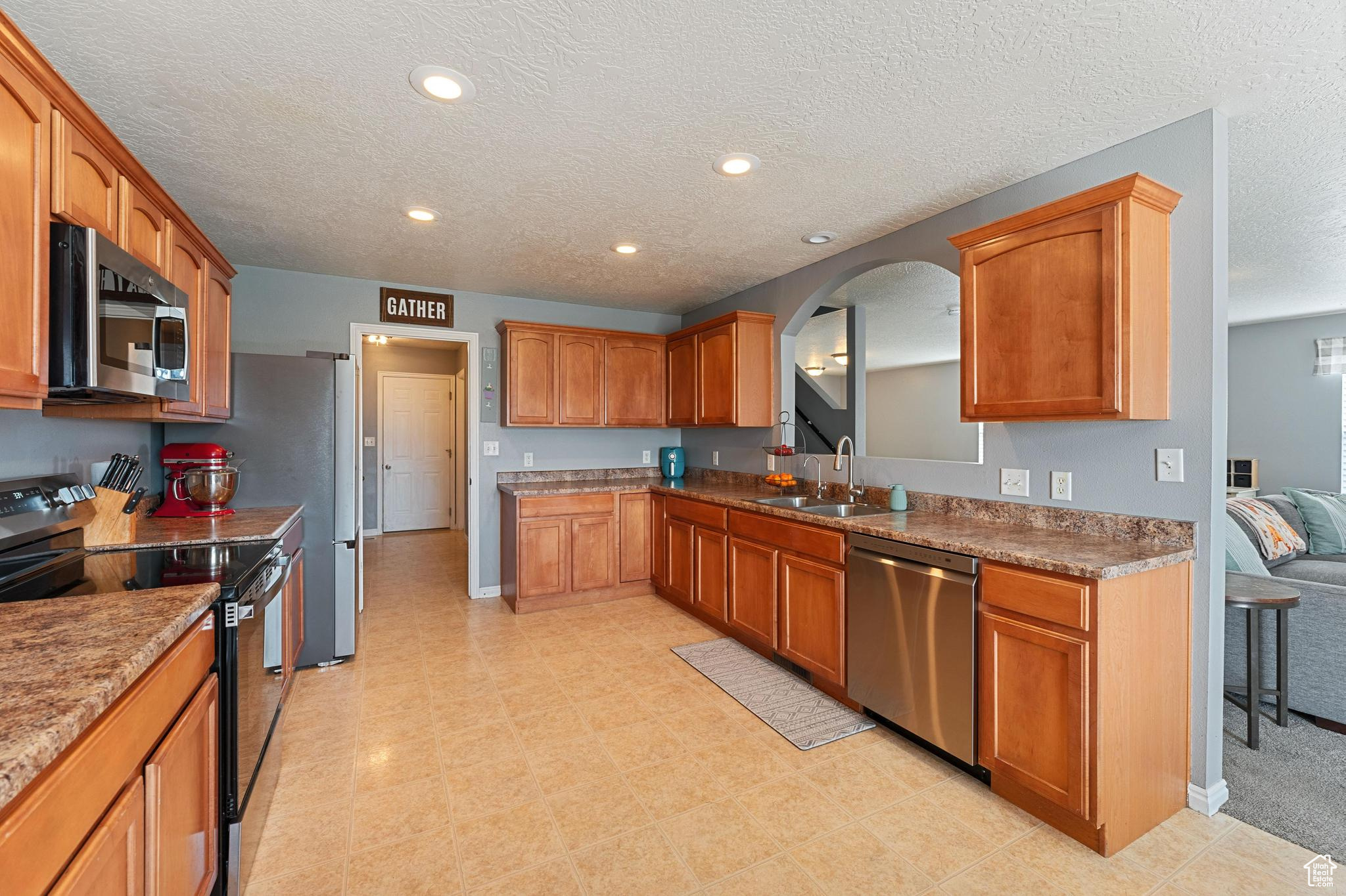 1177 W Picture Dr, Salt Lake City, Utah image 8